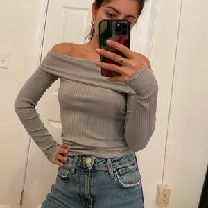 Abercrombie off the shoulder sweater